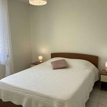 بيت للعطل Maison De Plain-pied Avec Jardin Clos, Veranda, Terrasse Et Barbecue, Pres De St Gilles Croix De Vie - Fr-1-224-811 *